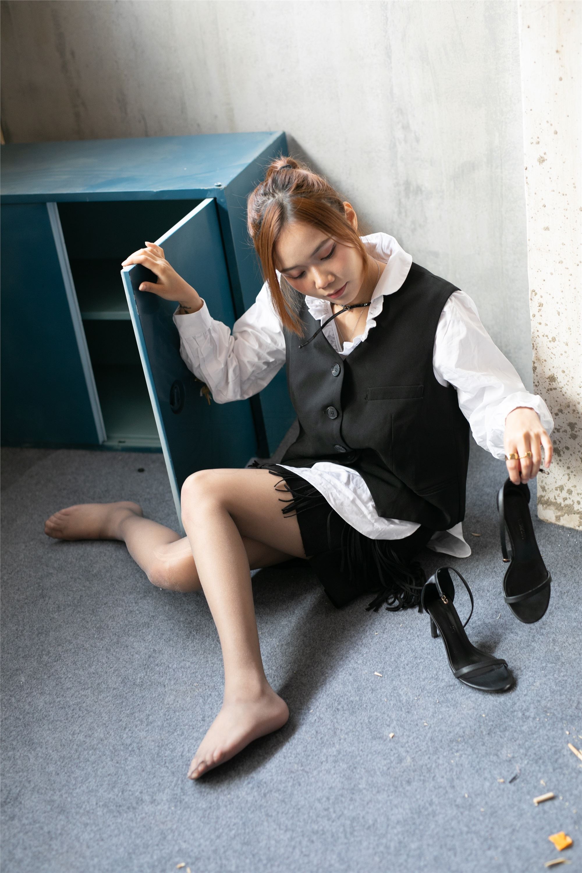 尤蜜丝 穿搭写真 NO.045